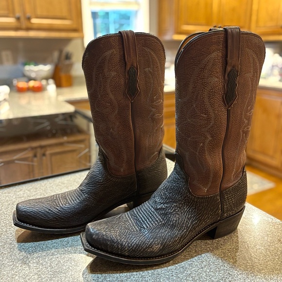Lucchese Chocolate Shark 11D - Picture 2 of 6